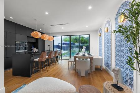 408 NW 52nd St, Miami, Florida 33127, USA