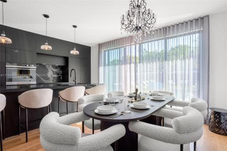414 NW 52nd St, Miami, Florida 33127, USA
