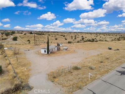 Verbena Road, Oak Hills, California 92344