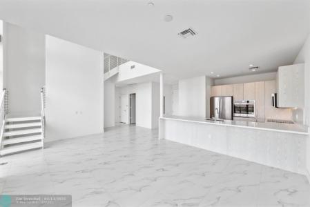 2000 Metropica Way PH11, Sunrise, Florida 33323