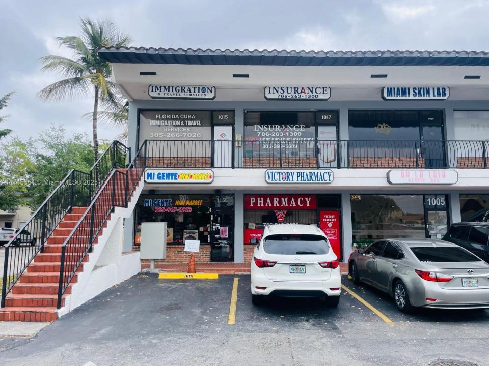 1019 SW 67 AVE, Miami, Floryda 33144, USA
