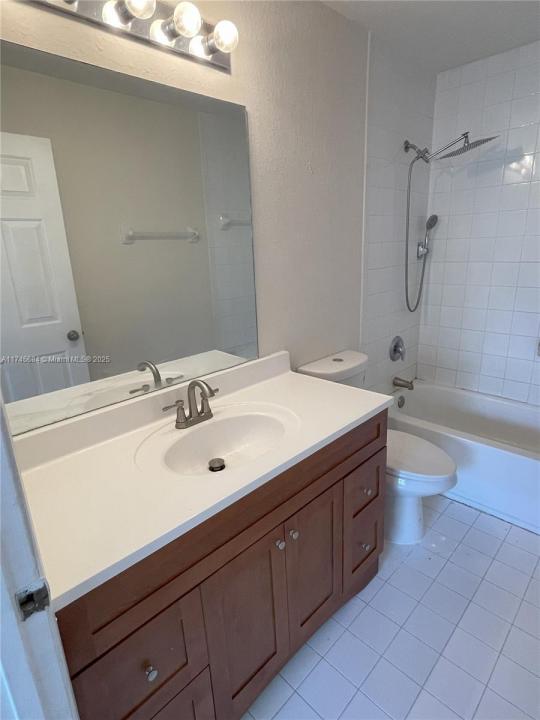 2865 SE 15th Rd 72, Homestead, Florida 33035