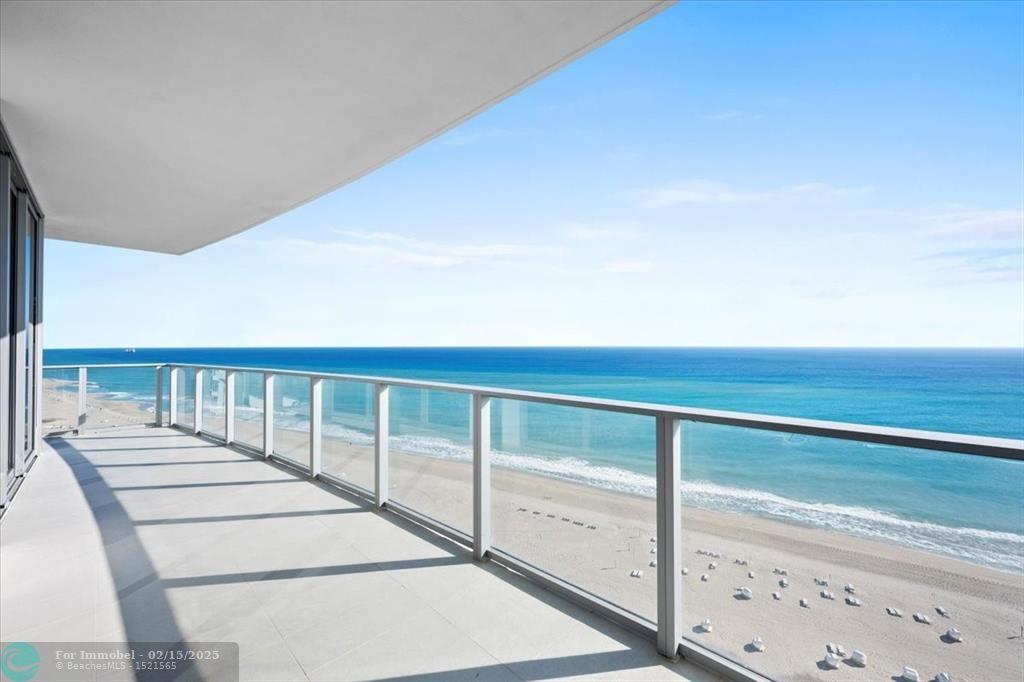 3100 N Ocean Drive H1703, Singer Island, Florida 33404, USA