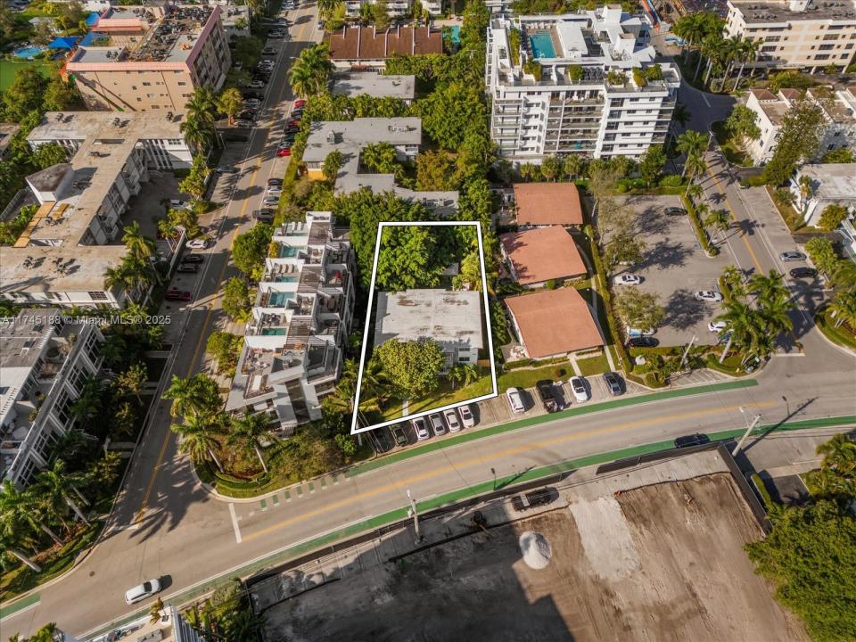 9950 E Bay Harbor Dr, Bay Harbor Islands, Florida 33154, Stati Uniti