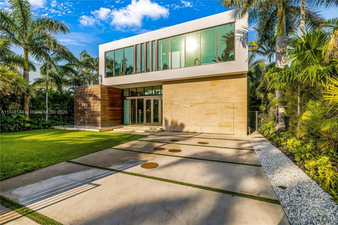 250 Ocean Blvd, Golden Beach, Флорида 33160, Соединенные Штаты