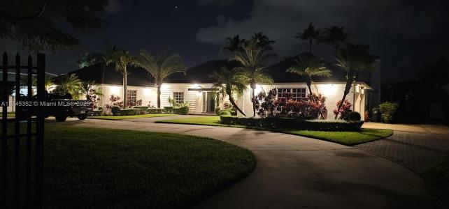 3000 SW 130th Ave, Miami, Florida 33175, USA