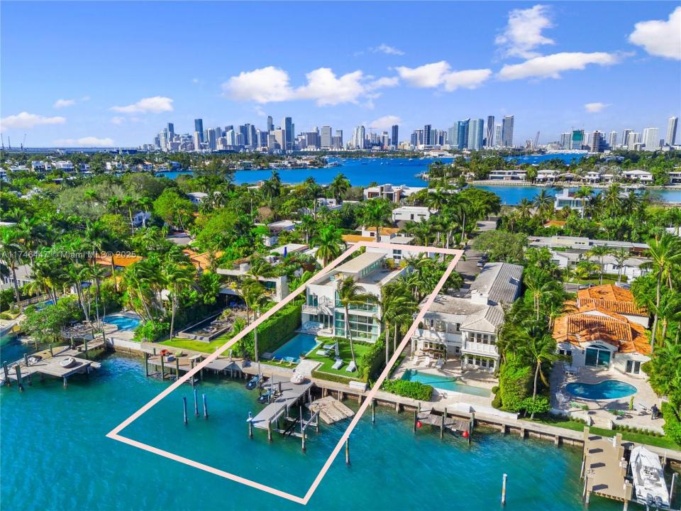 227 E DILIDO DR, Miami Beach, فلوريدا 33139, الولايات المتحدة
