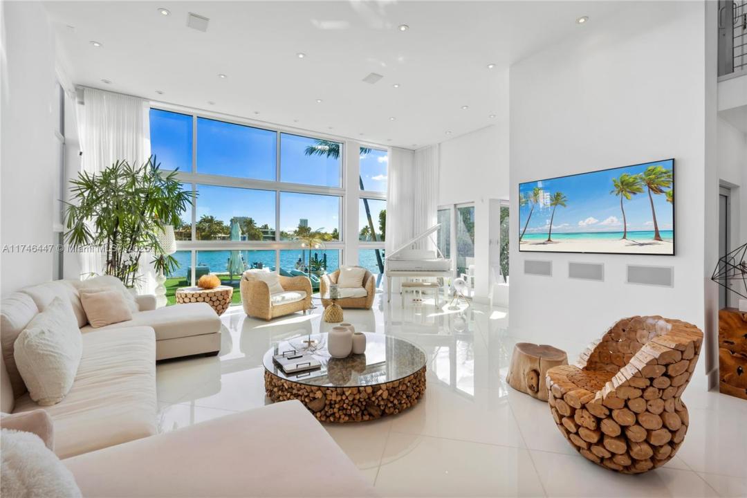 227 E DILIDO DR, Miami Beach, فلوريدا 33139, الولايات المتحدة