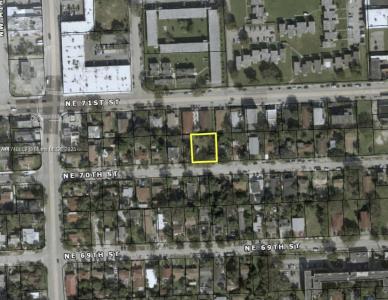 89 NE 70th St, Miami, Florida 33138, USA