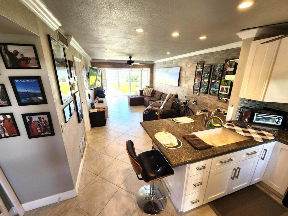 3851 N Ocean Boulevard 107, GULFSTREAM SHORES, Gulf Stream, Florida 33483, USA