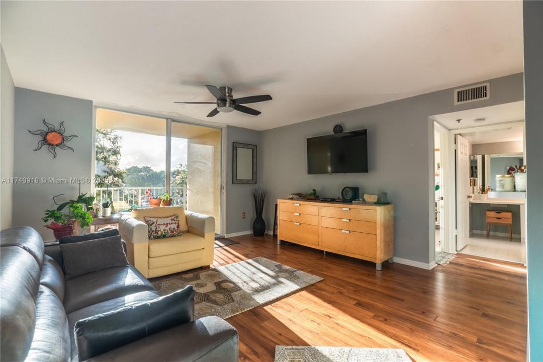 19999 E Country Club Dr 1/305, Aventura, فلوريدا 33180, الولايات المتحدة