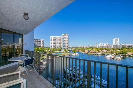 300 Three Islands Blvd 406, Hallandale Beach, Florida 33009, USA