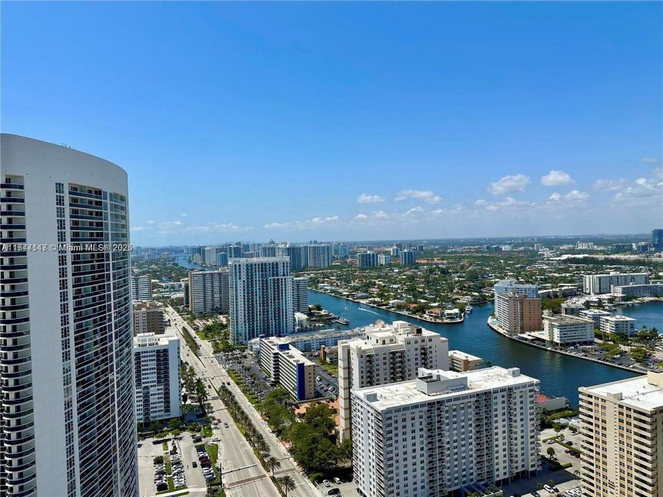 1800 S Ocean Dr 3908, Hallandale Beach, Florida 33009