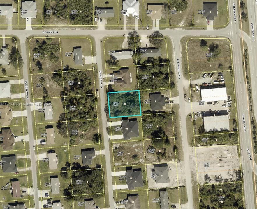 109/111 Gilbert Ave S, Lehigh Acres, Florida 33973, USA