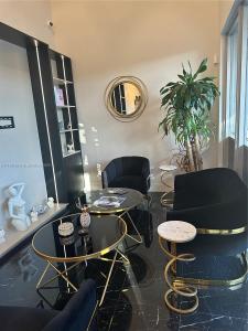8205 NW 12th St, Doral, Florida 33126, USA