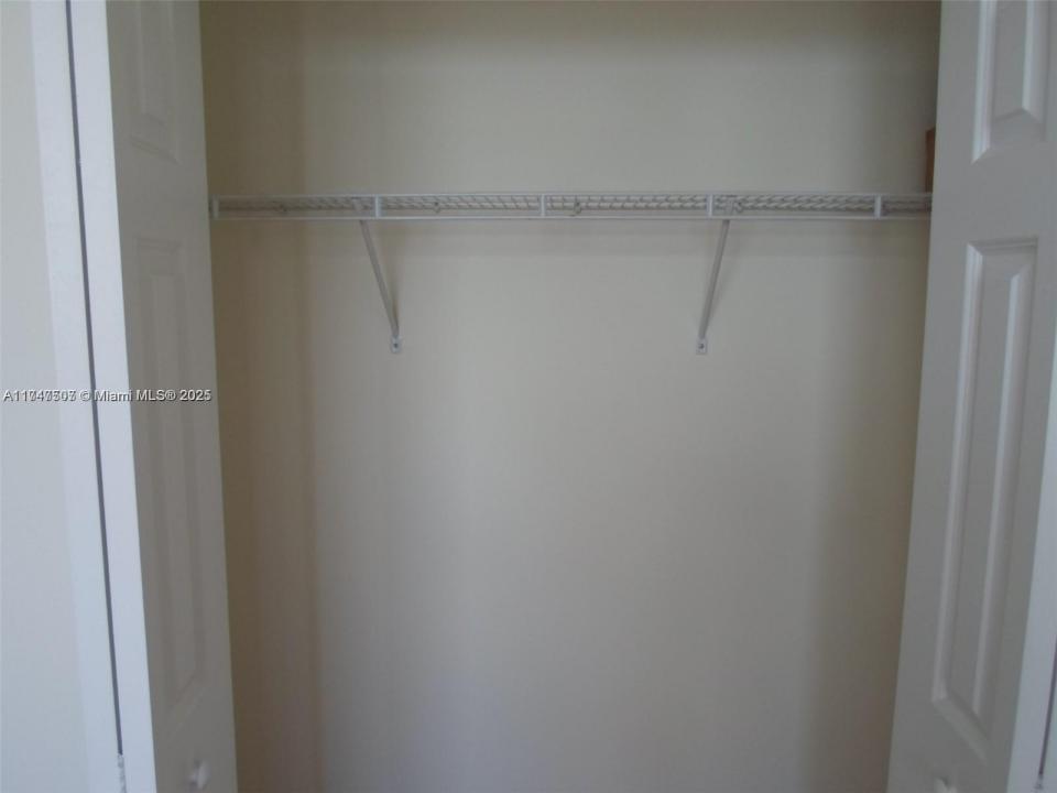 1745 E Hallandale Beach Blvd 1907W, Hallandale Beach, فلوريدا 33009, الولايات المتحدة