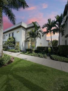 10441 NW 66th St 10441, Doral, Florida 33178, USA