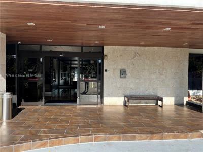 3375 N Country Club Dr 109, Aventura, Florida 33180, USA