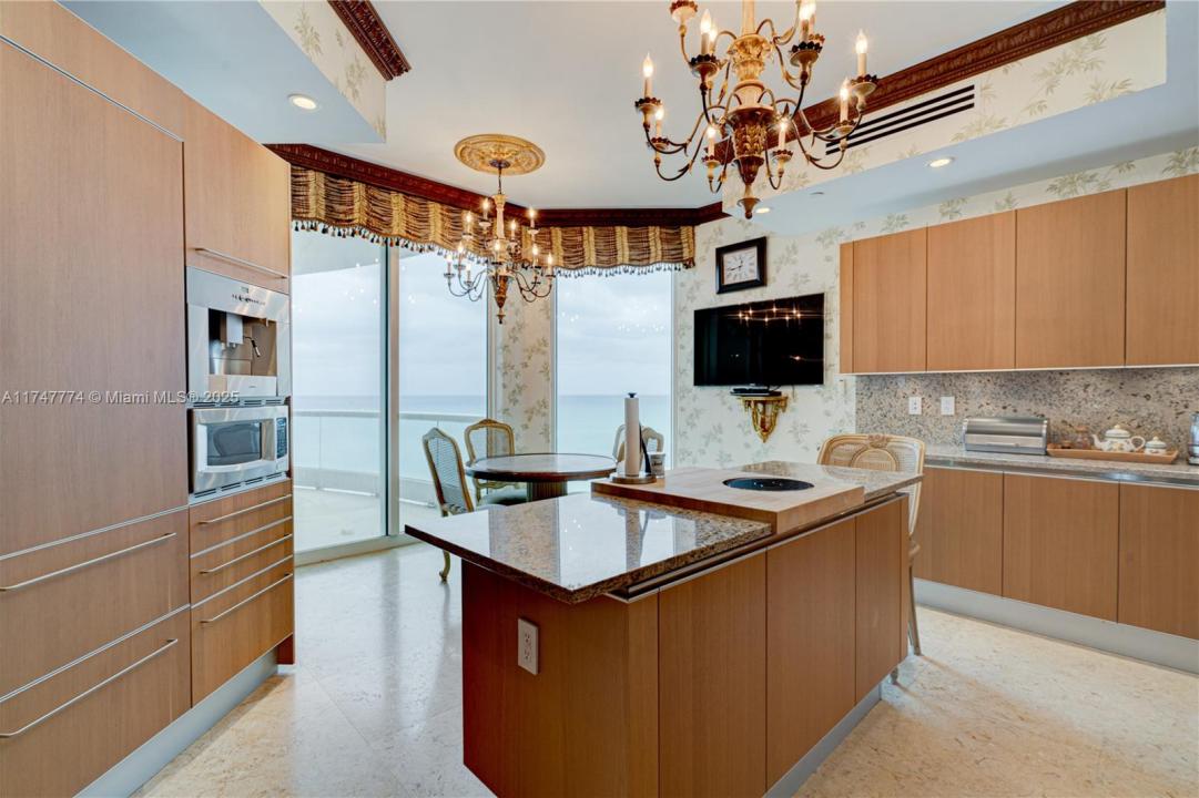 16047 Collins Ave 1604, Sunny Isles Beach, פלורידה 33160, ארצות הברית של אמריקה