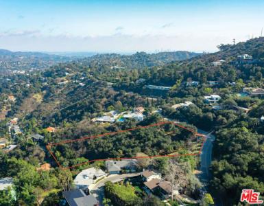 Mulholland, Studio City, California 90046, Estados Unidos
