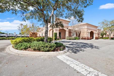 2233 N Commerce Pkwy, Weston, Florida 33326, Stati Uniti