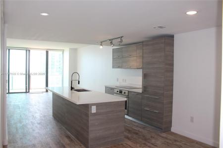 650 NE 32nd St 3703, Miami, Florida 33137, USA