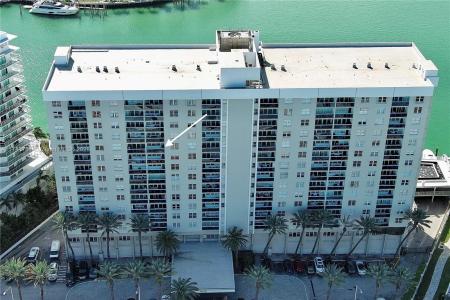 6770 Indian Creek Dr 11B, Miami Beach, Florida 33141, USA
