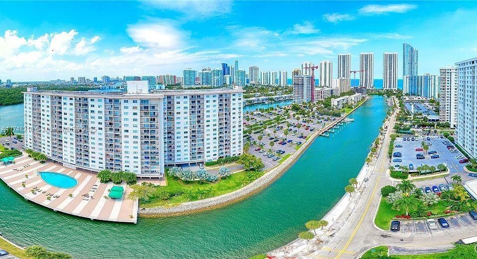 400 Kings Point Dr 105, Sunny Isles Beach, 佛羅里達州 33160, 美國