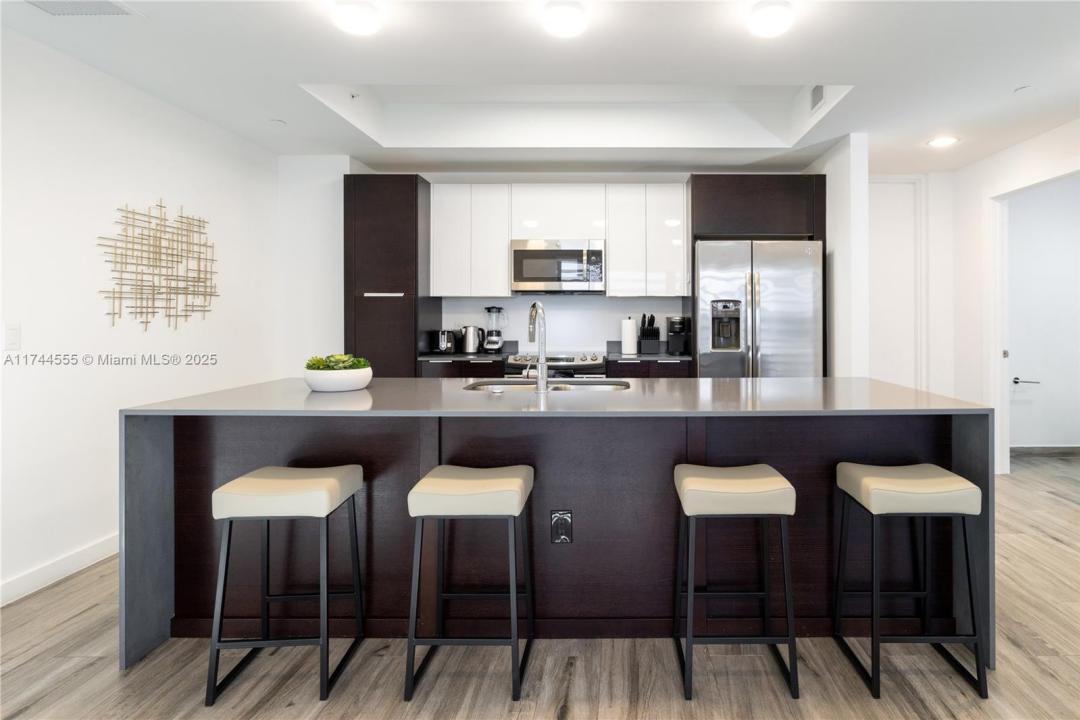 2955 Bird Ave, Miami, Florida 33133, HOA KỲ