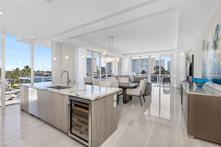 2895 NE 33rd Ct 4A, Fort Lauderdale, Florida 33306, USA