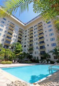 2109 Bayshore Boulevard Unit # 103, Tampa, Florida 33606, USA