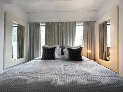 2109 Bayshore Boulevard Unit # 103, Tampa, Florida 33606, USA