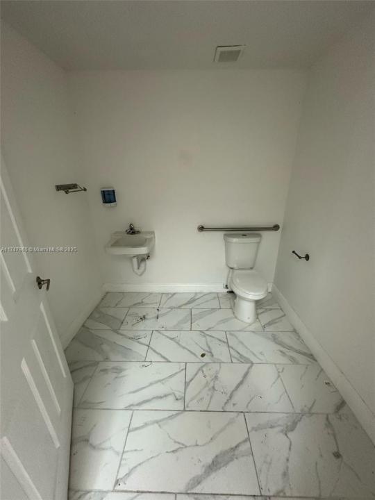 3401 N State Road 7 4040, Lauderdale Lakes, フロリダ 33319, アメリカ合衆国