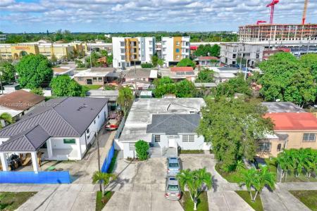 859 E 23rd St, Hialeah, Flórida 33013, Estados Unidos