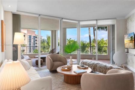 705 Crandon Blvd 405, Key Biscayne, Florida 33149, USA