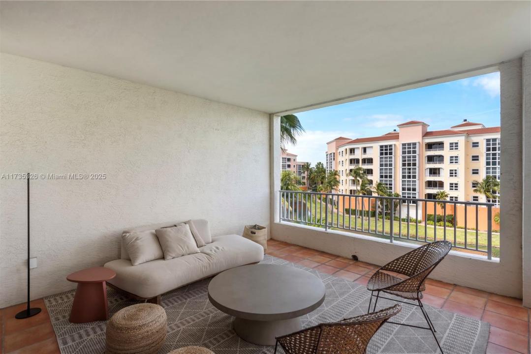 705 Crandon Blvd 405, Key Biscayne, Flórida 33149, Estados Unidos