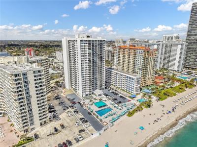 3140 S Ocean Dr (Avail. Now -11/15) 1410, Hallandale Beach, Florida 33009, USA