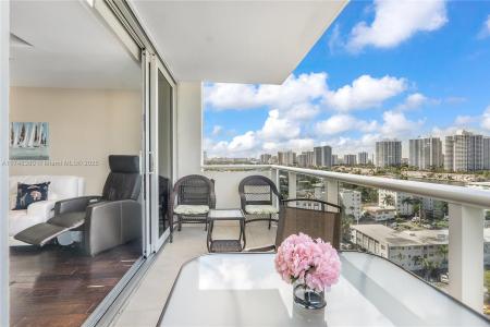 3140 S Ocean Dr (Avail. Now -11/15) 1410, Hallandale Beach, Florida 33009, USA