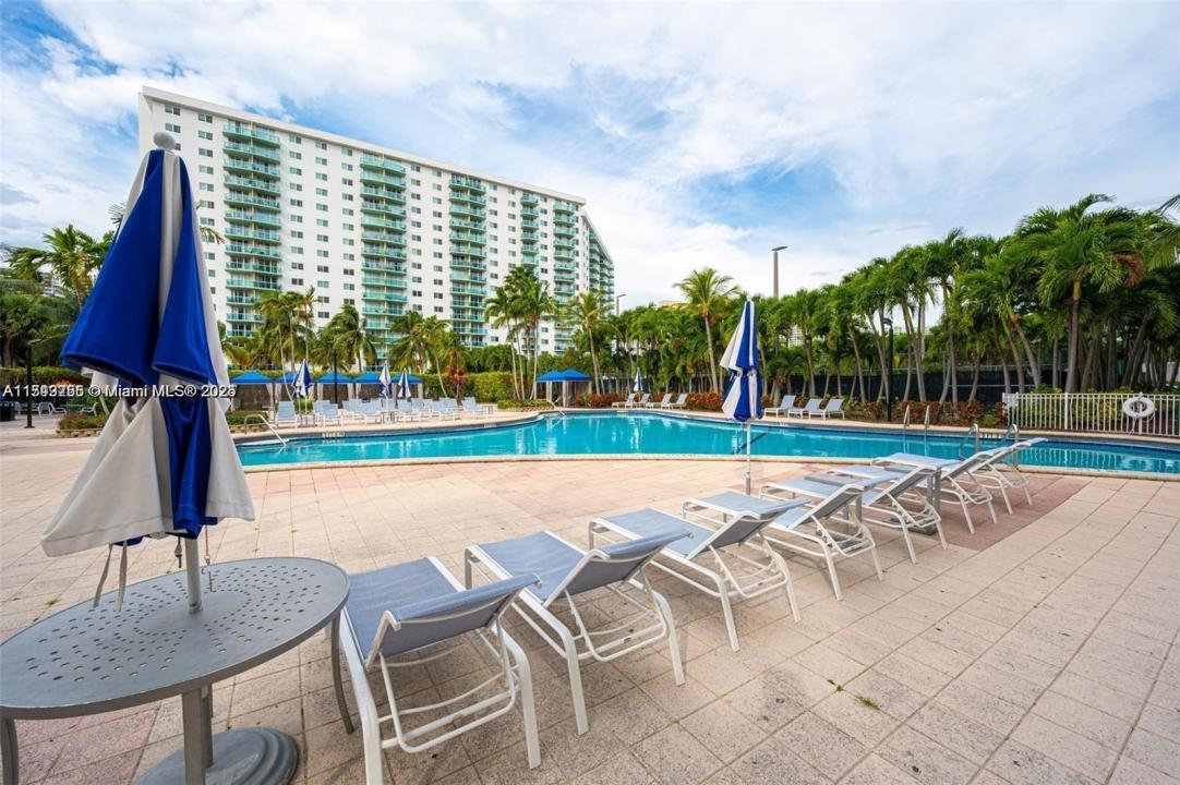 19370 Collins Ave 517, Sunny Isles Beach, Flórida 33160, Estados Unidos