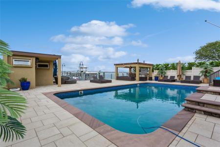 319 Harbor Drive, Hempstead, 紐約州 11561, 美國