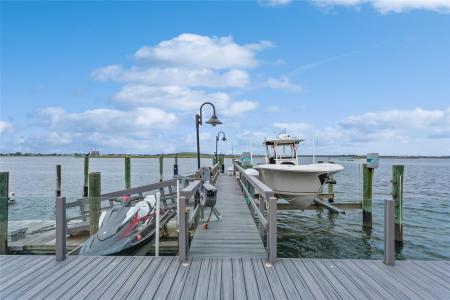 319 Harbor Drive, Hempstead, 紐約州 11561, 美國