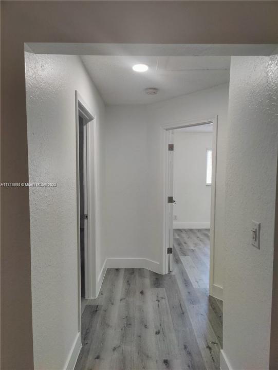 1408 NE 24th St B, Wilton Manors, 佛羅里達州 33305, 美國