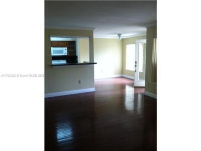 2371 NW 33rd St 702, Oakland Park, Florida 33309, USA
