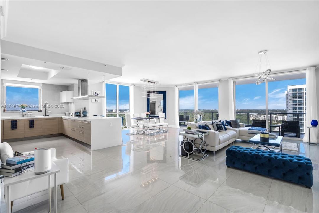 17111 Biscayne Blvd 2001, North Miami Beach, Flórida 33160, Estados Unidos