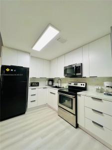 7680 SW 156th Ct B113, Miami, Florida 33193, USA