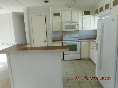 1901 SW 87th Ter, Davie, Florida 33324, USA
