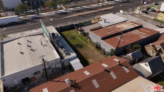 E Artesia Boulevard, Long Beach, California 90805