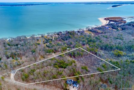 11200 Bayview Road N, Southold, Нью-Йорк 11971, Соединенные Штаты