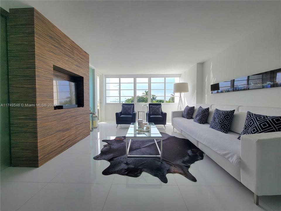 1670 Lincoln Ct 3B, Miami Beach, Флорида 33139, Соединенные Штаты