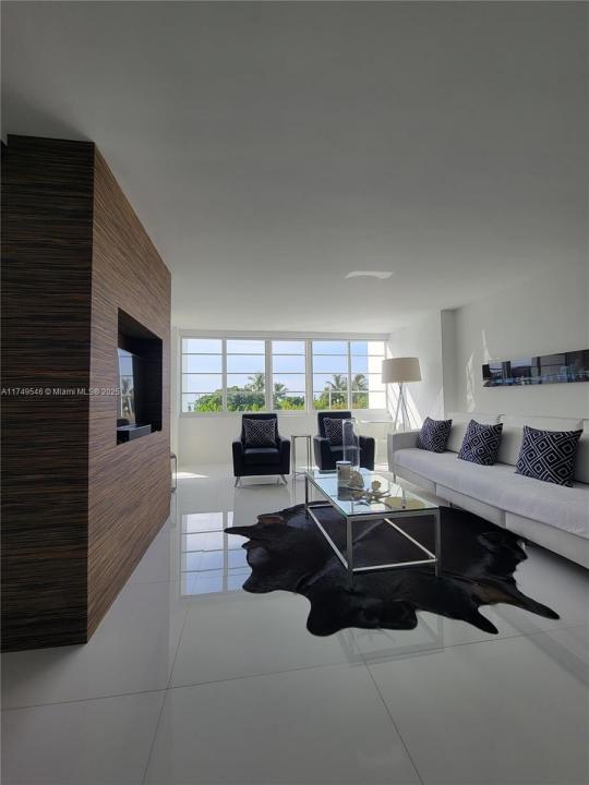 1670 Lincoln Ct 3B, Miami Beach, Флорида 33139, Соединенные Штаты